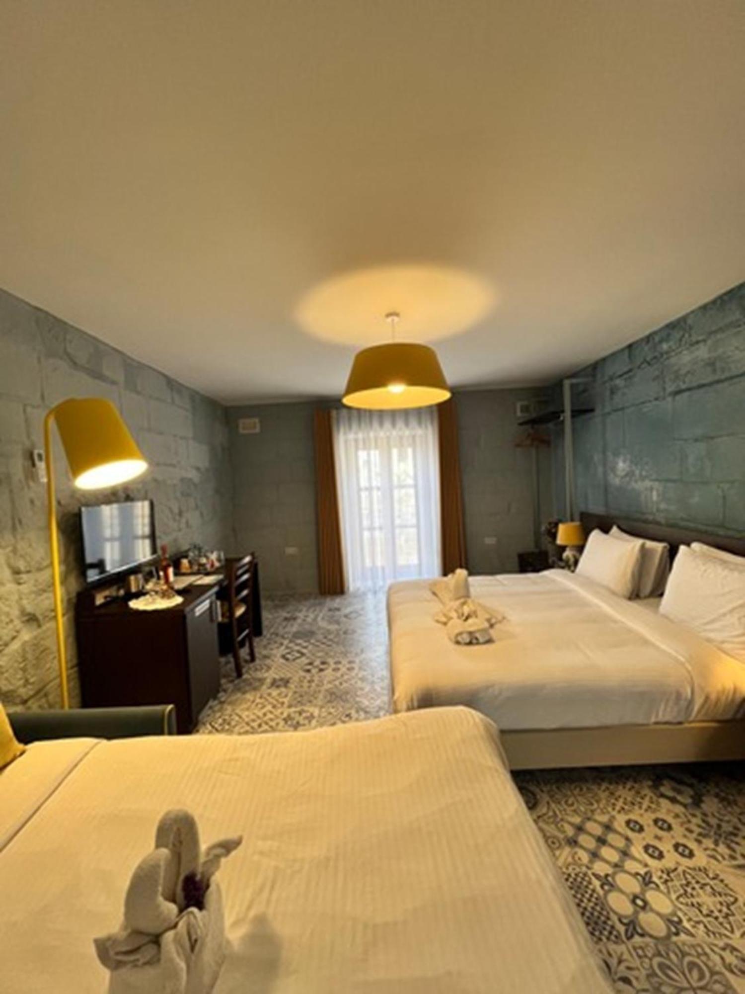 ホテル My Travel House ラバト エクステリア 写真