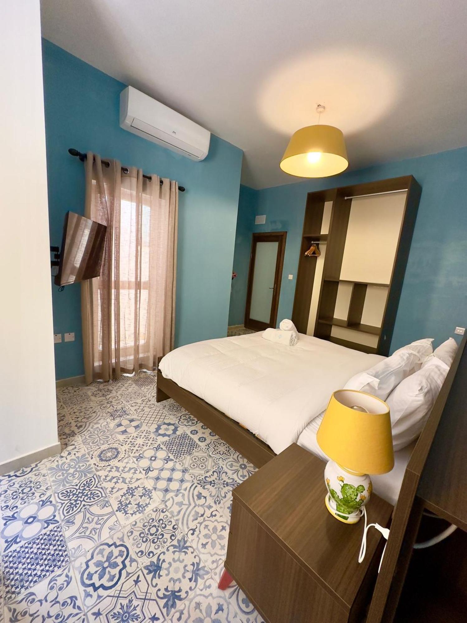 ホテル My Travel House ラバト エクステリア 写真