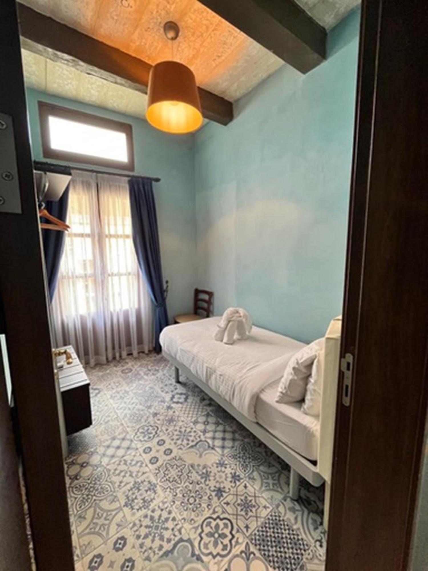 ホテル My Travel House ラバト エクステリア 写真
